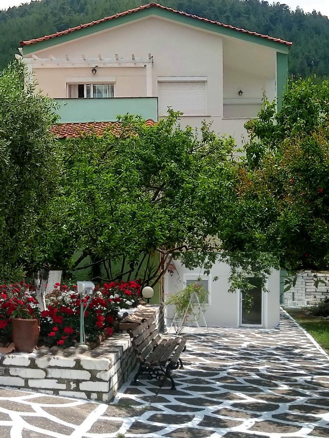 Villa Emilia Pachis  Exteriör bild