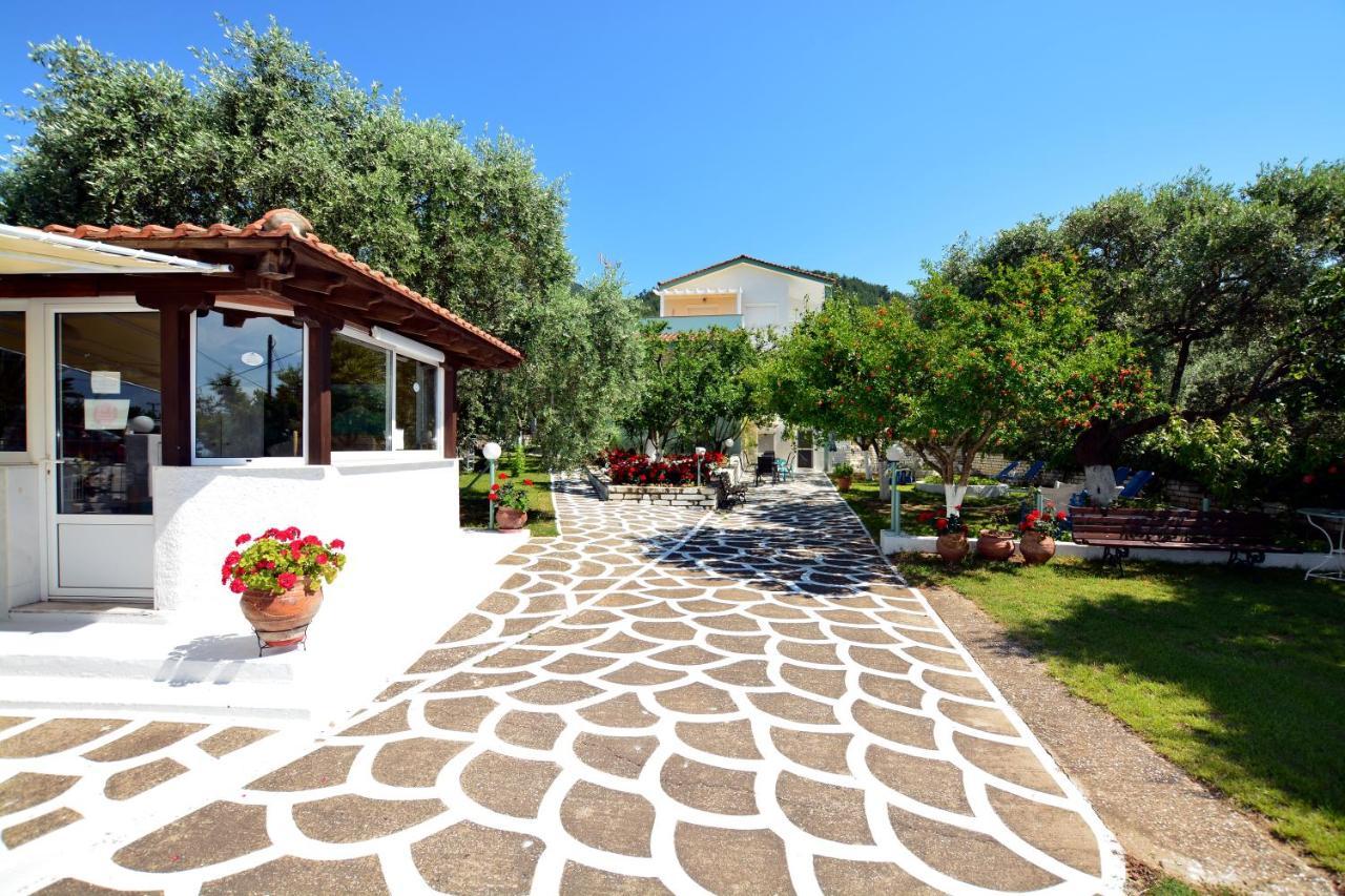 Villa Emilia Pachis  Exteriör bild